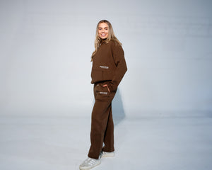 The Art of Staying Present Trackpants - BROWN